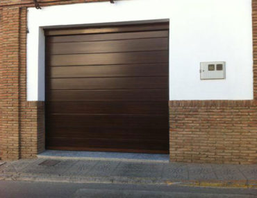 Puerta Seccional Garage