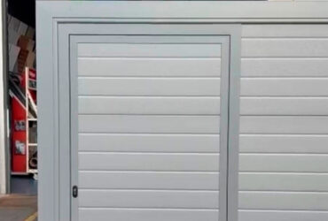 puerta-de-corredera-AUTOPORTANTE-SIN-GUIA-EN-EL-SUELO